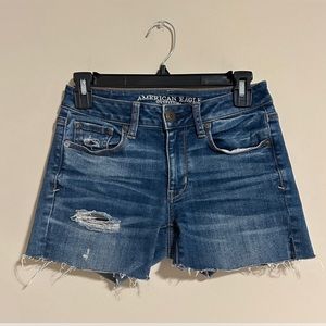 American Eagle Outfitters | Super Stretch | Ripped shorts